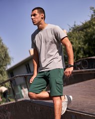 Мужские спортивные шорты зеленого цвета с накладным карманом 8т2 модель