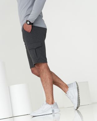 Мужские спортивные шорты серого цвета с накладным карманом 8т2 модель